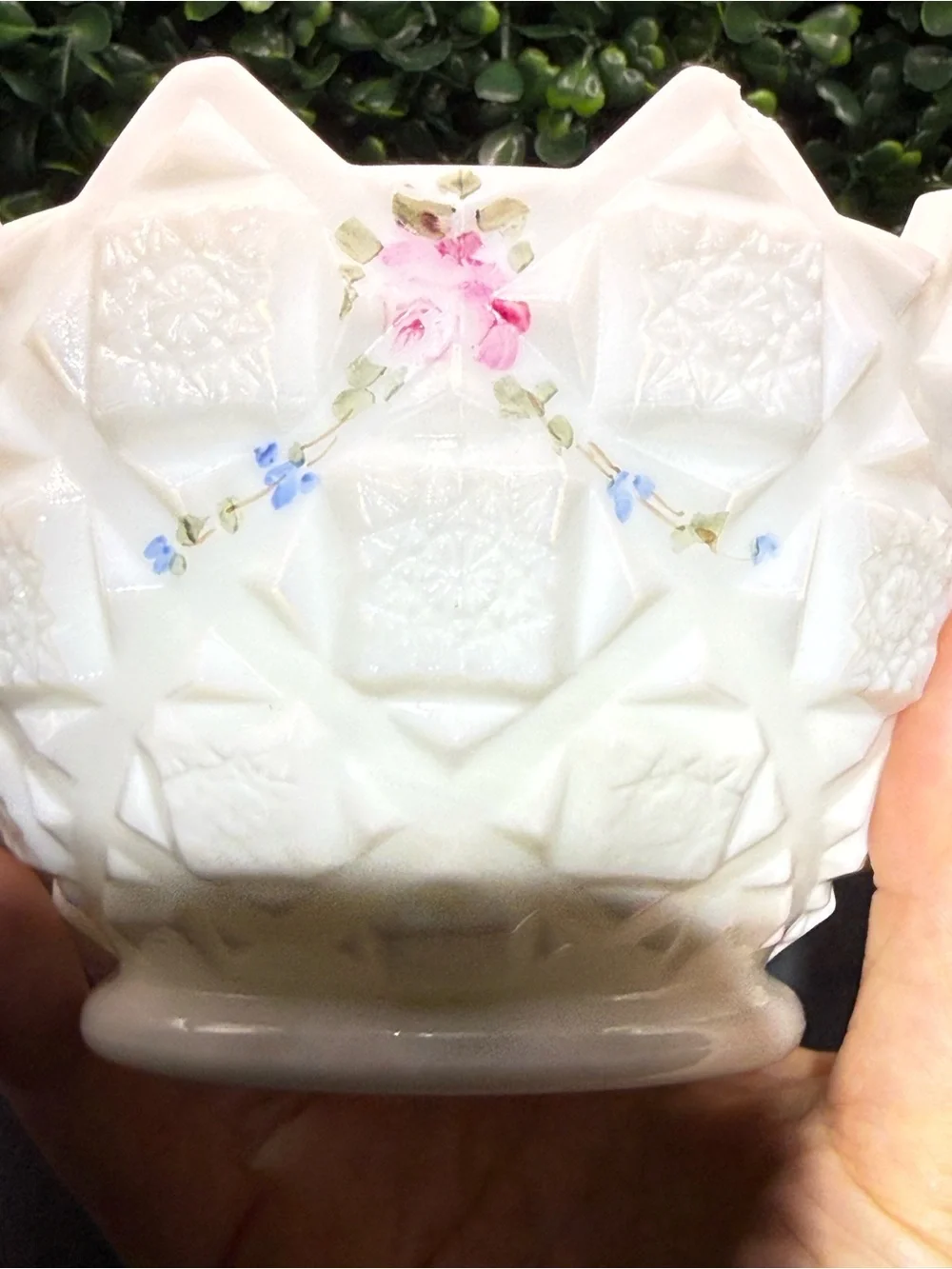 *GLOWS* Vintage Westmoreland Covered Candy Dish w/ Lid